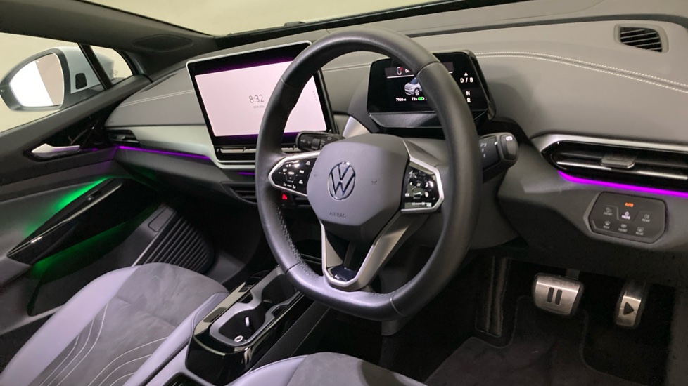 Volkswagen ID.4 210kW Match Pro 77kWh 5dr Auto Electric Estate - Image 6