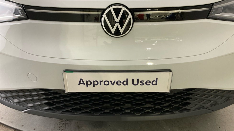 Volkswagen ID.4 210kW Match Pro 77kWh 5dr Auto Electric Estate - Image 23