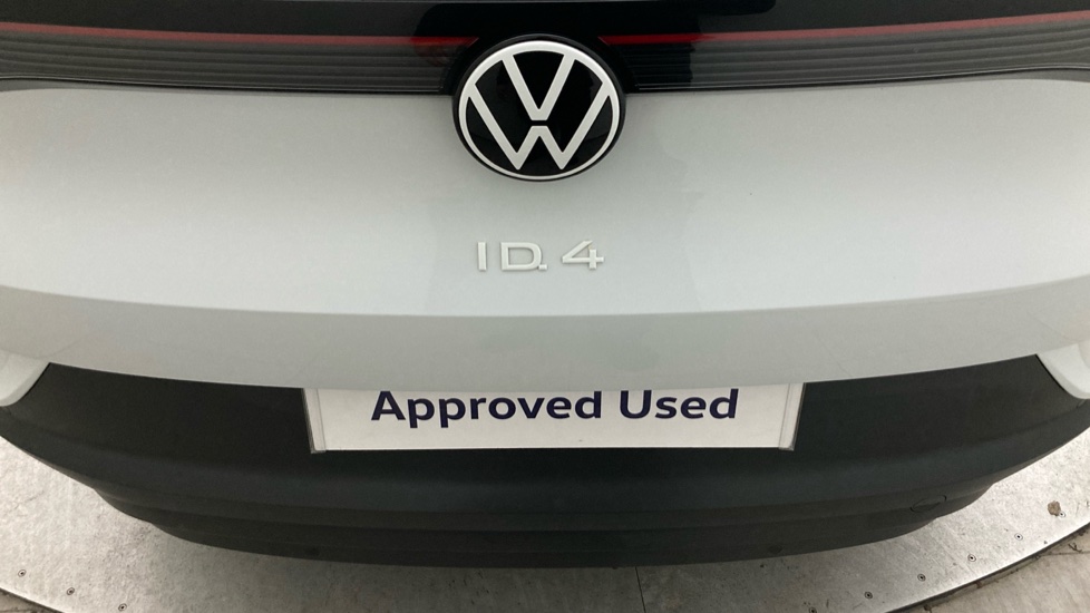 Volkswagen ID.4 210kW Match Pro 77kWh 5dr Auto Electric Estate - Image 28