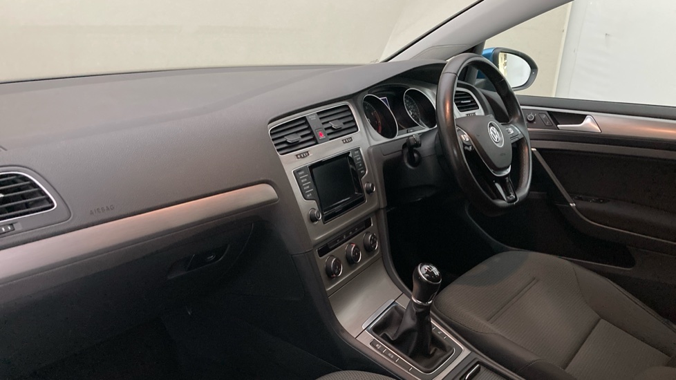 Volkswagen Golf 1.4 TSI Match 5dr Petrol Hatchback - Image 2