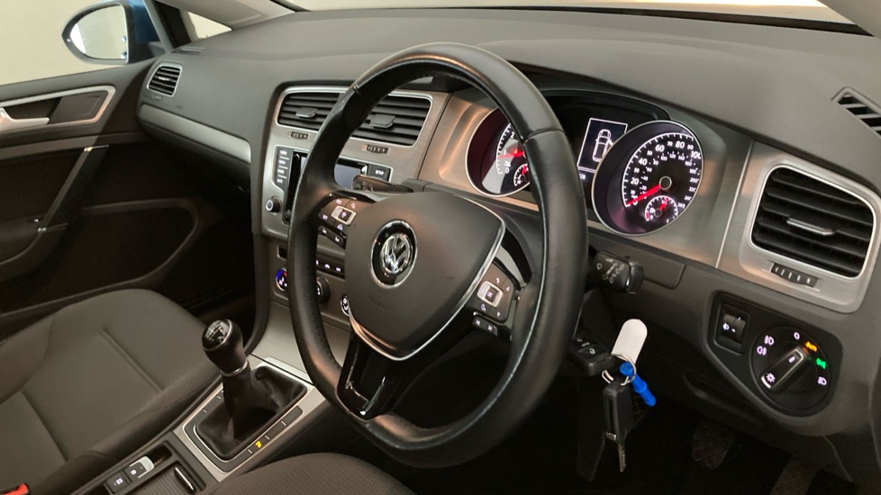 Volkswagen Golf 1.4 TSI Match 5dr Petrol Hatchback - Image 6