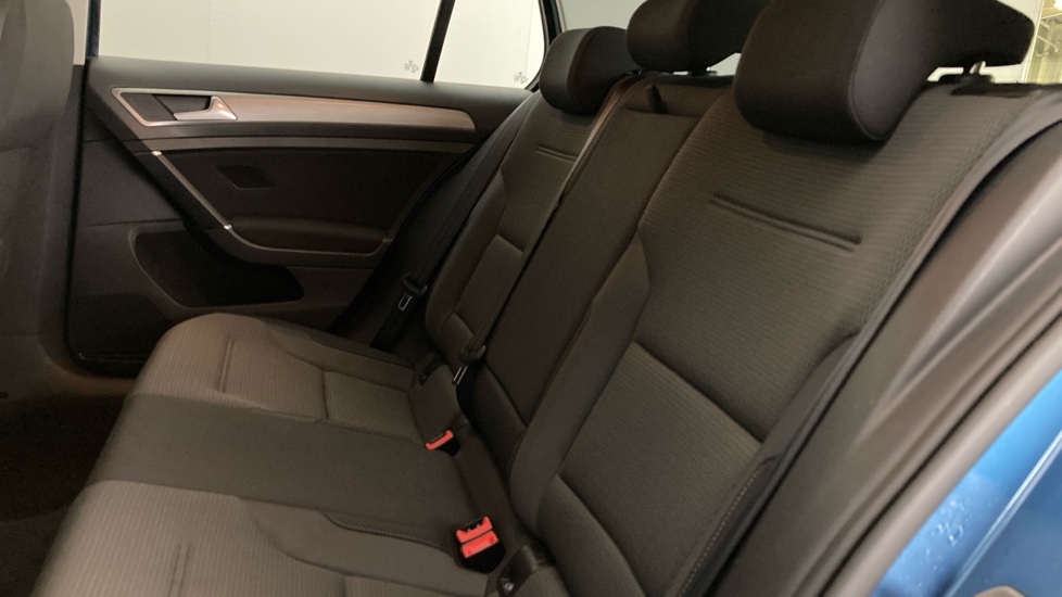 Volkswagen Golf 1.4 TSI Match 5dr Petrol Hatchback - Image 16