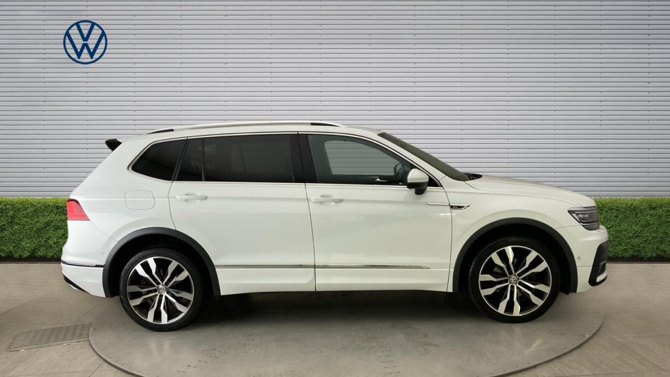 Volkswagen Tiguan Allspace 1.5 TSI EVO R-Line Tech 5dr DSG Petrol Estate - Image 4