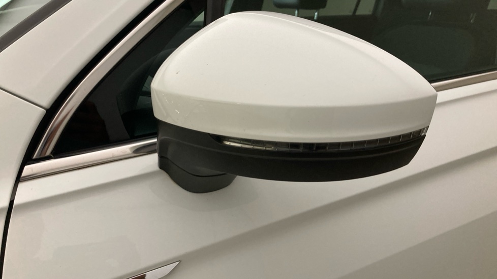 Volkswagen Tiguan Allspace 1.5 TSI EVO R-Line Tech 5dr DSG Petrol Estate - Image 30