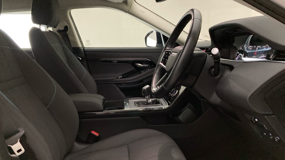 Land Rover Range Rover Evoque 2.0 D165 5dr 2WD Diesel Hatchback - Image 15
