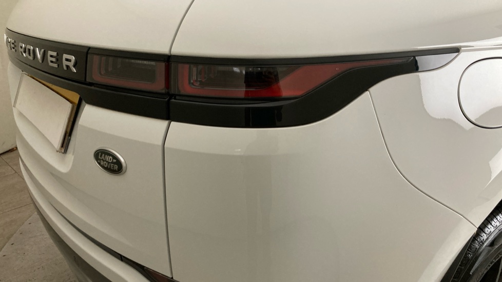 Land Rover Range Rover Evoque 2.0 D165 5dr 2WD Diesel Hatchback - Image 35