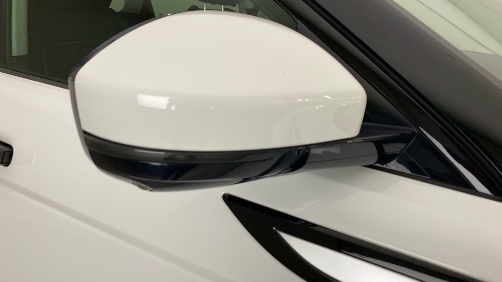 Land Rover Range Rover Evoque 2.0 D165 5dr 2WD Diesel Hatchback - Image 39