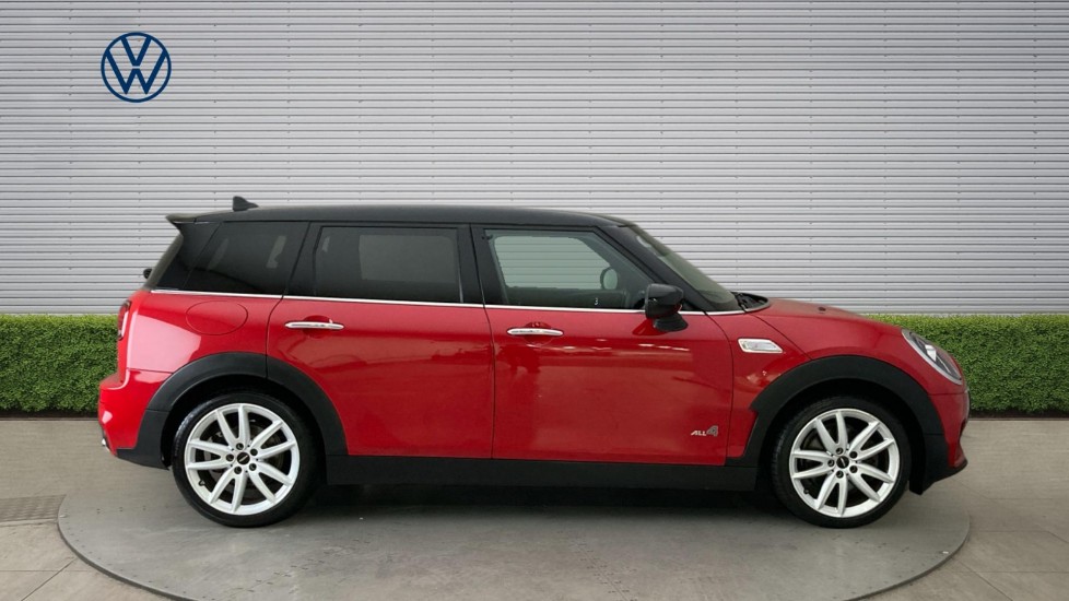MINI Clubman 2.0 Cooper S Sport 6dr Petrol Estate - Image 4