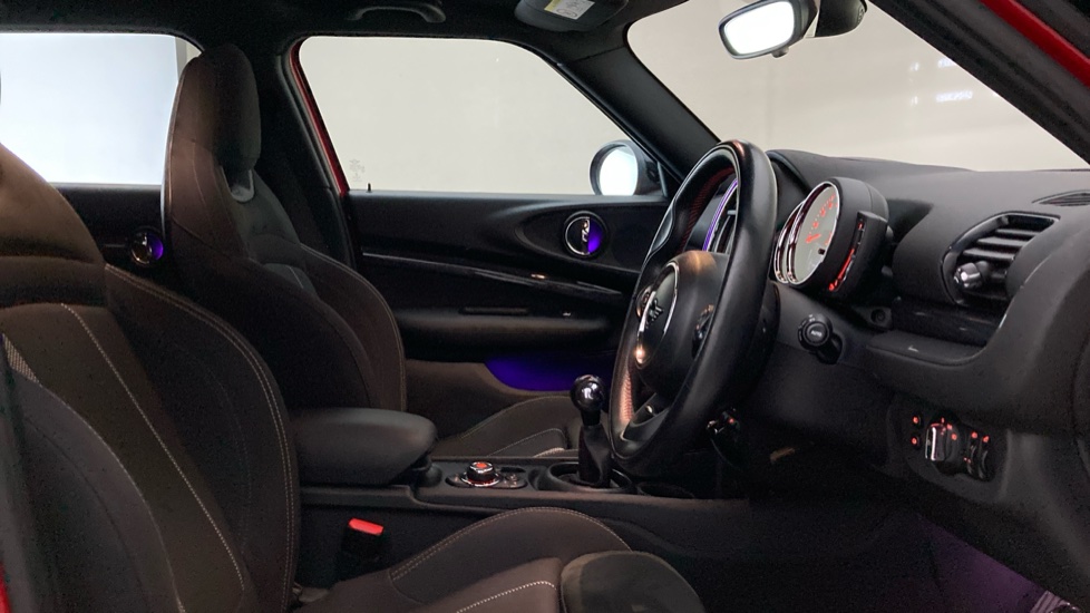 MINI Clubman 2.0 Cooper S Sport 6dr Petrol Estate - Image 15