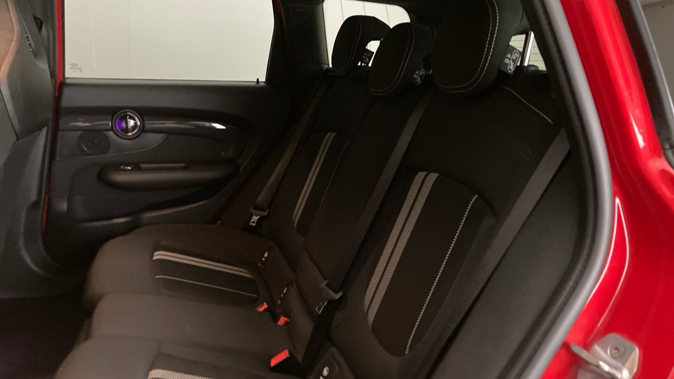 MINI Clubman 2.0 Cooper S Sport 6dr Petrol Estate - Image 16