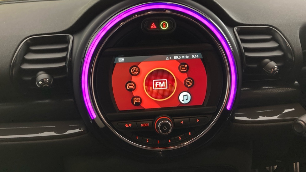 MINI Clubman 2.0 Cooper S Sport 6dr Petrol Estate - Image 31