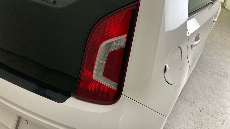 Volkswagen Up 1.0 Move Up 3dr Petrol Hatchback - Image 25