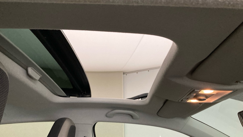 Volkswagen Up 1.0 Move Up 3dr Petrol Hatchback - Image 40
