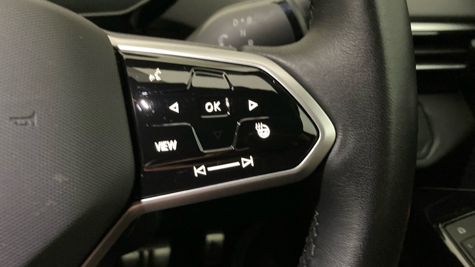 Volkswagen ID.4 210kW Match Pro 77kWh 5dr Auto Electric Estate - Image 18