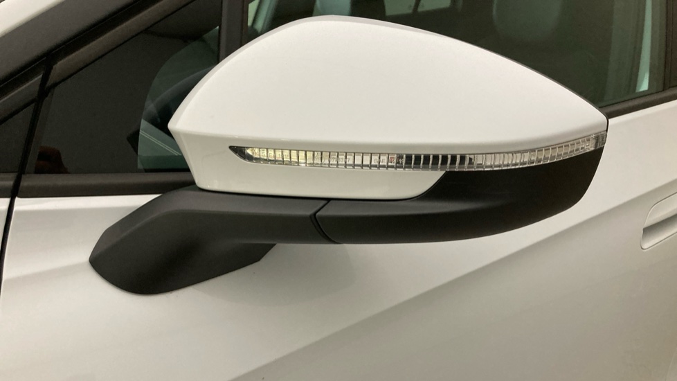 Volkswagen ID.4 210kW Match Pro 77kWh 5dr Auto Electric Estate - Image 30