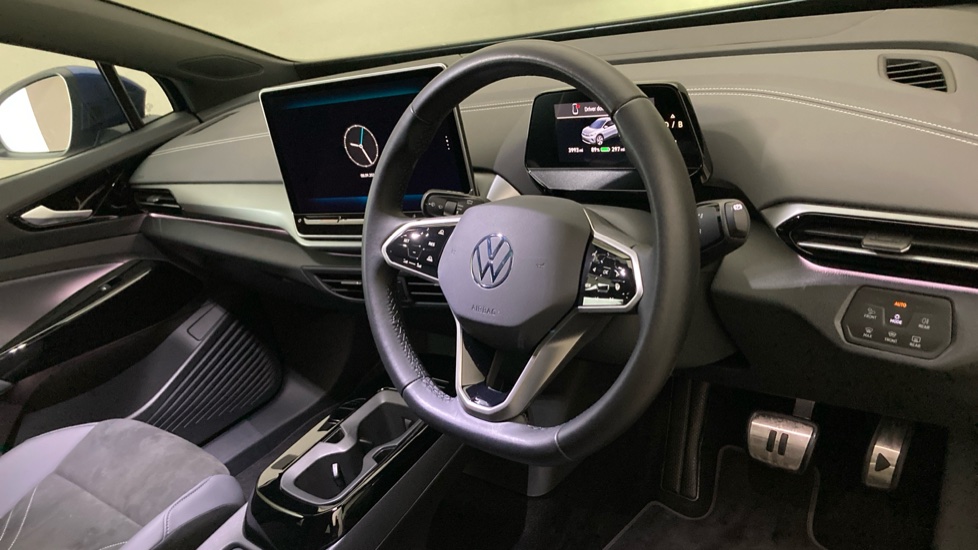 Volkswagen ID.4 210kW Match Pro 77kWh 5dr Auto Electric Estate - Image 6
