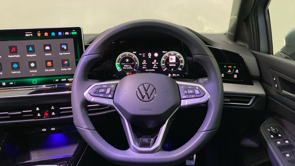 Volkswagen Golf 2.0 TDI 150 R-Line 5dr DSG Diesel Hatchback - Image 10