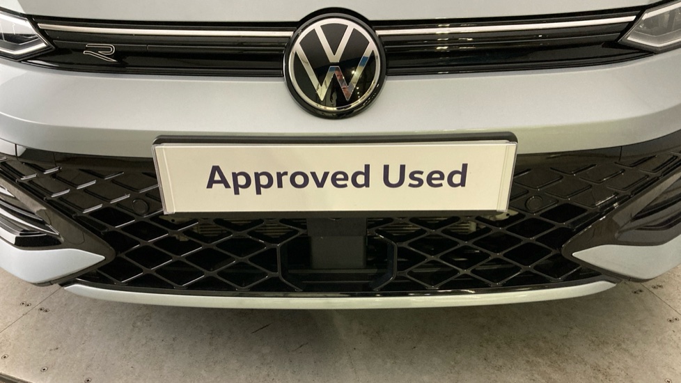 Volkswagen Golf 2.0 TDI 150 R-Line 5dr DSG Diesel Hatchback - Image 36
