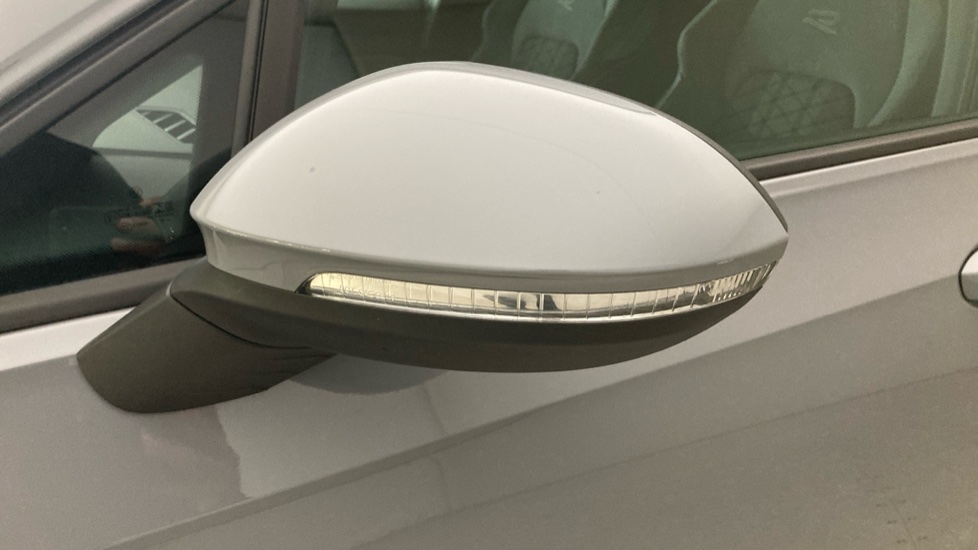 Volkswagen Golf 1.5 TSI 150 R-Line 5dr Petrol Hatchback - Image 41