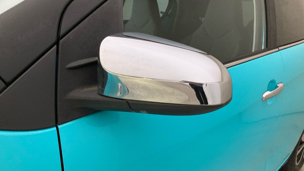 Citroen C1 1.2 PureTech Flair 5dr Petrol Hatchback - Image 30