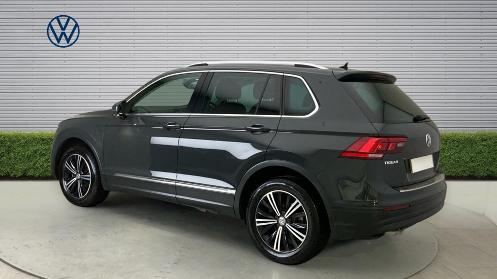 Volkswagen Tiguan 2.0 TDi 150 4Motion SE Nav 5dr DSG Diesel Estate - Image 3