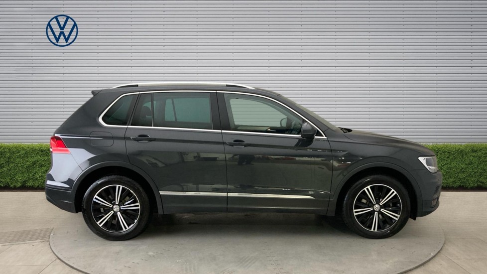 Volkswagen Tiguan 2.0 TDi 150 4Motion SE Nav 5dr DSG Diesel Estate - Image 4