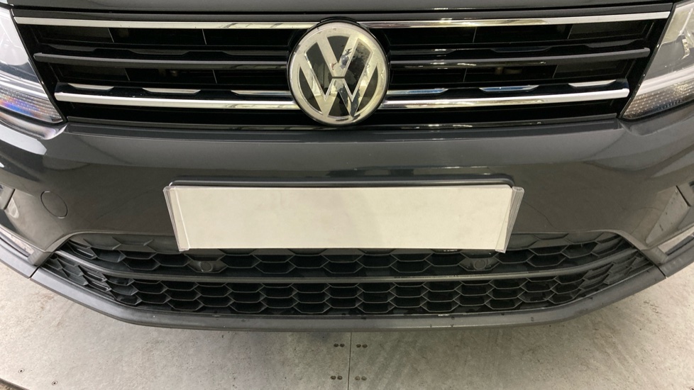 Volkswagen Tiguan 2.0 TDi 150 4Motion SE Nav 5dr DSG Diesel Estate - Image 35