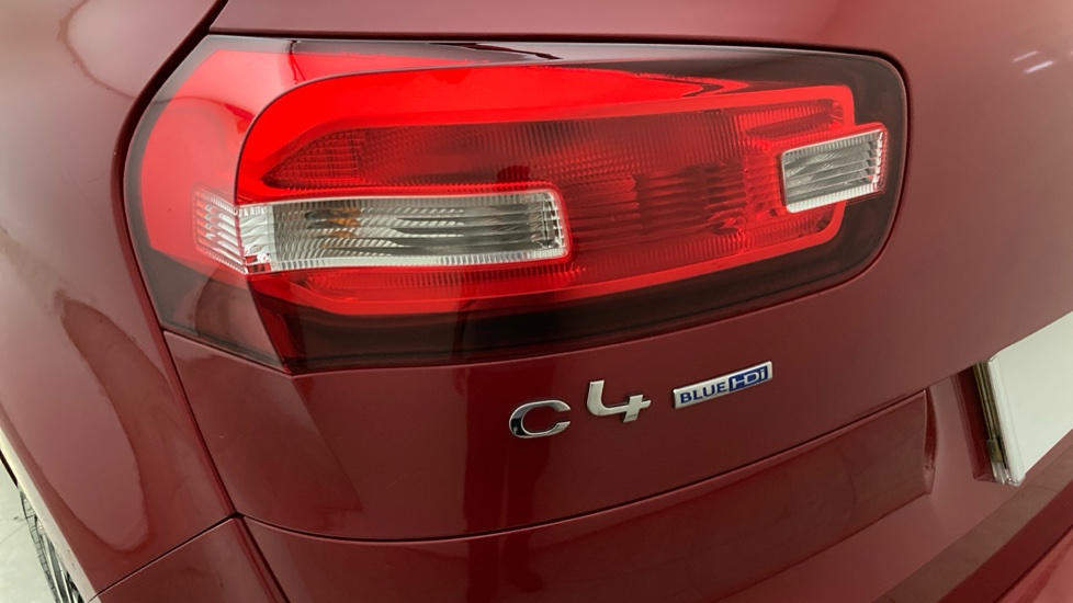 Citroen C4 Picasso 1.6 BlueHDi Selection 5dr Diesel Estate - Image 24