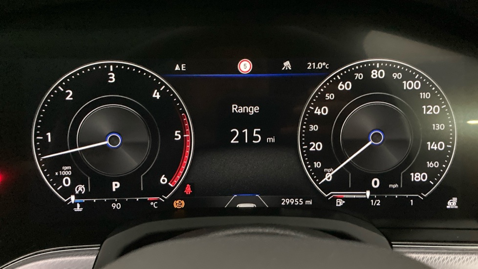 Volkswagen Touareg 3.0 V6 TDI 4Motion Black Edition 5dr Tip Auto Diesel Estate - Image 11