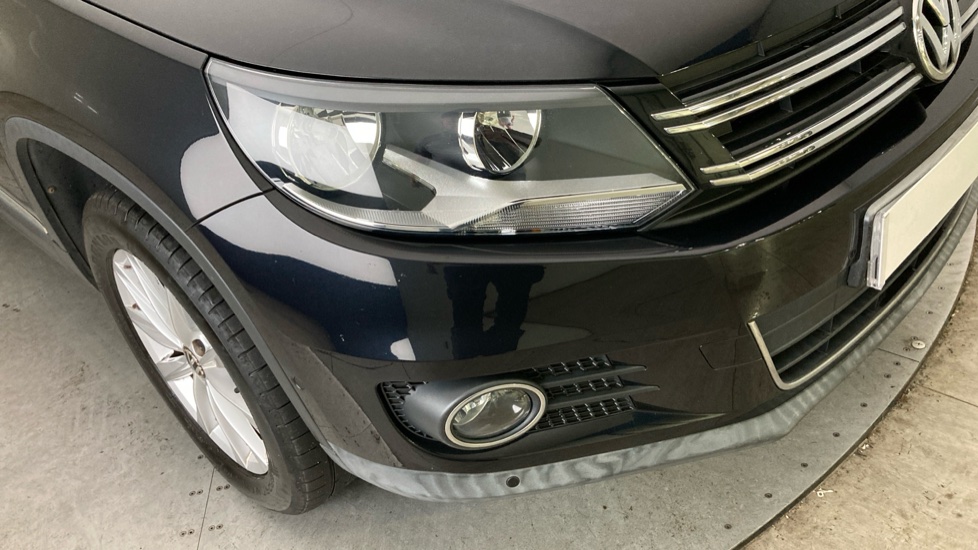 Volkswagen Tiguan 2.0 TDi BlueMotion Tech SE 5dr Diesel Estate - Image 21