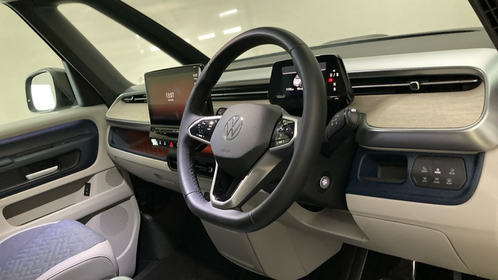Volkswagen ID. Buzz 150kW Style Pro 77kWh 5dr Auto Electric Estate - Image 6