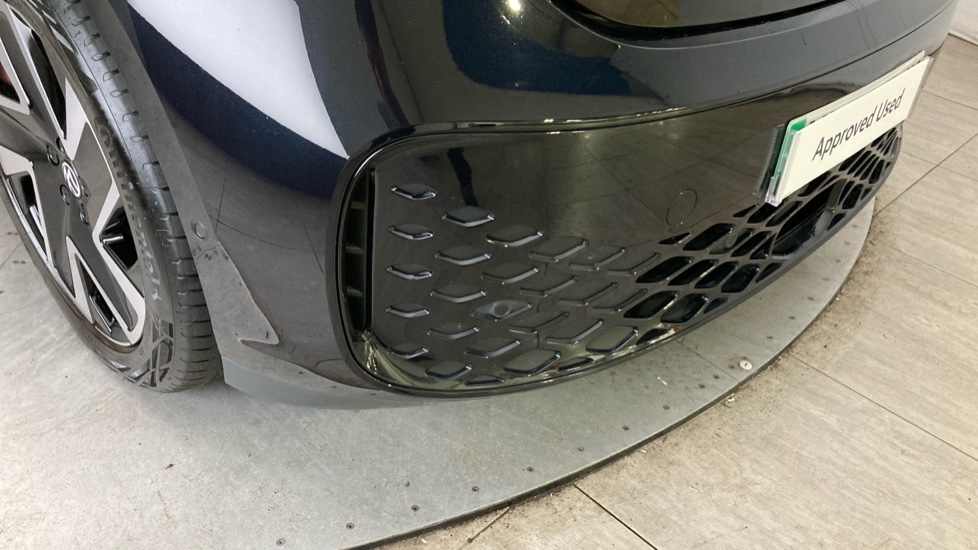 Volkswagen ID. Buzz 150kW Style Pro 77kWh 5dr Auto Electric Estate - Image 35