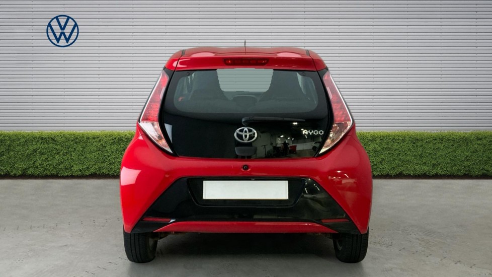 Toyota Aygo 1.0 VVT-i X-Pression 5dr Petrol Hatchback - Image 8