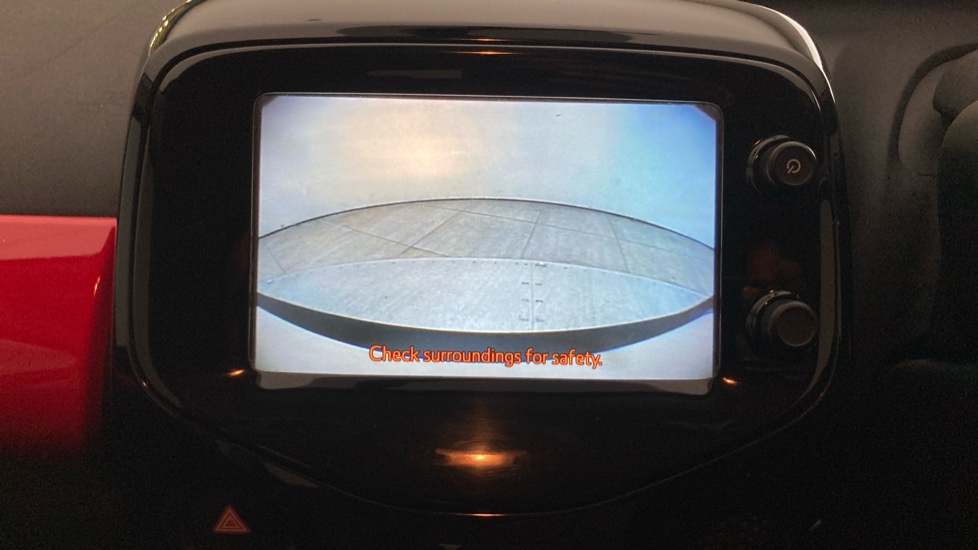 Toyota Aygo 1.0 VVT-i X-Pression 5dr Petrol Hatchback - Image 24