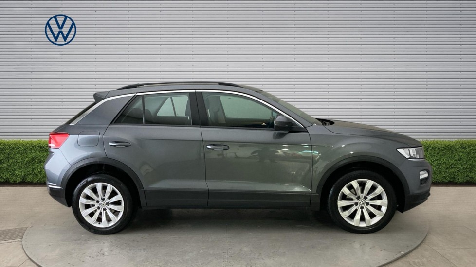 Volkswagen T-Roc 1.6 TDI SE 5dr Diesel Hatchback - Image 4
