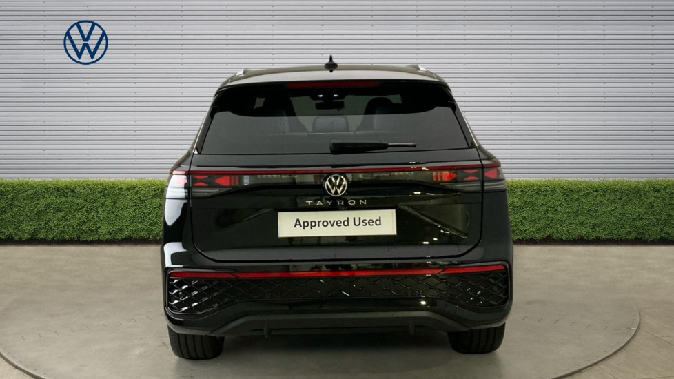 Volkswagen Tayron 2.0 TDI R-Line 5dr DSG7 [7 Seat] Diesel Estate - Image 8
