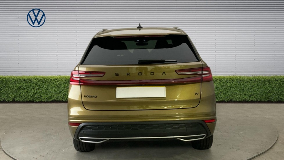 Skoda Kodiaq 1.5 TSI iV 204 SportLine 5dr DSG Estate - Image 8