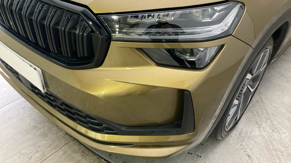 Skoda Kodiaq 1.5 TSI iV 204 SportLine 5dr DSG Estate - Image 22