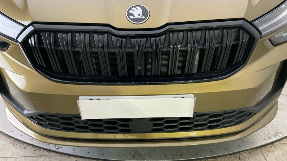 Skoda Kodiaq 1.5 TSI iV 204 SportLine 5dr DSG Estate - Image 23