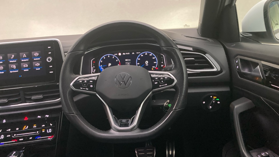 Volkswagen T-Roc 1.5 TSI R-Line 5dr DSG Petrol Hatchback - Image 10
