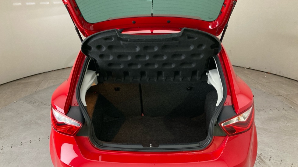 SEAT Ibiza 1.4 TSI ACT FR Edition 3dr Petrol Hatchback - Image 20