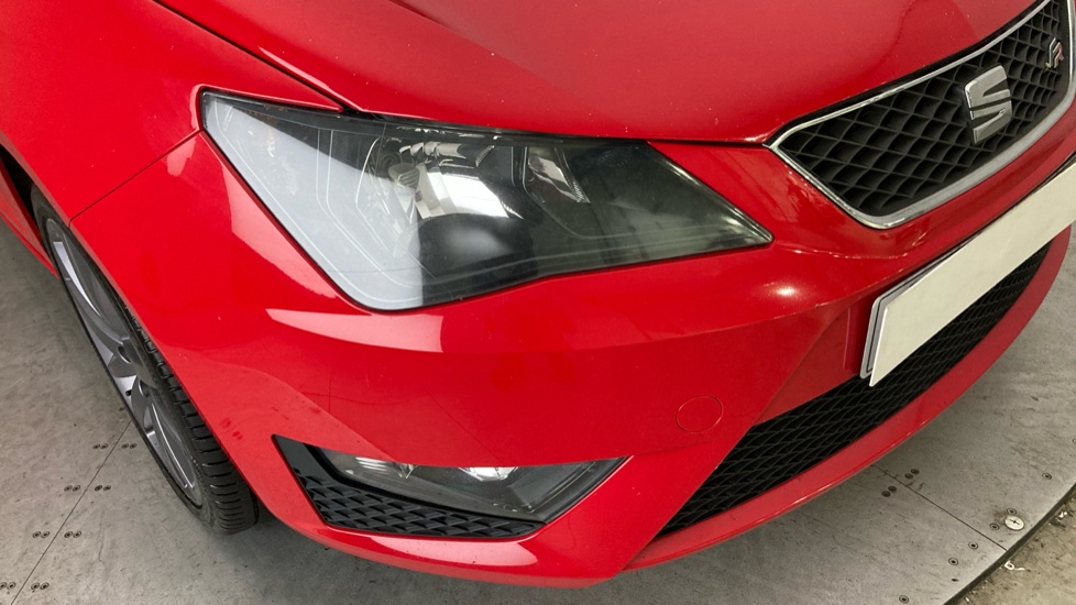 SEAT Ibiza 1.4 TSI ACT FR Edition 3dr Petrol Hatchback - Image 21
