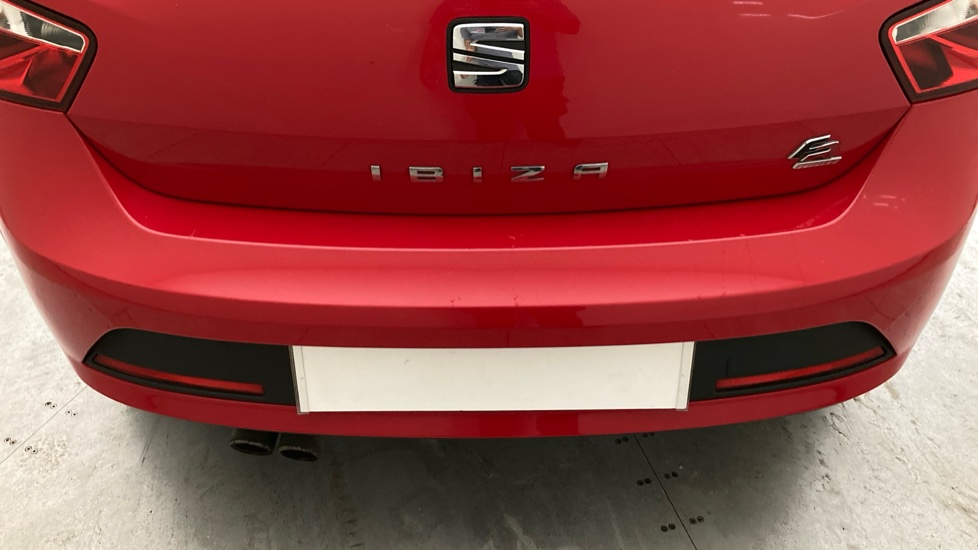 SEAT Ibiza 1.4 TSI ACT FR Edition 3dr Petrol Hatchback - Image 28