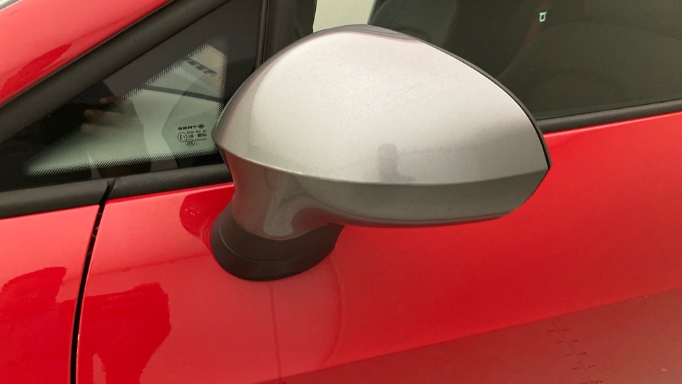 SEAT Ibiza 1.4 TSI ACT FR Edition 3dr Petrol Hatchback - Image 35
