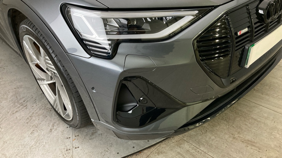 Audi e-tron 300kW 55 Quattro 95kWh Vorsprung 5dr Auto Electric Hatchback - Image 34