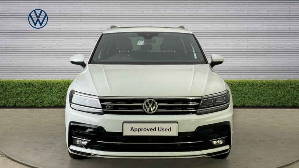 Volkswagen Tiguan 2.0 TDi 150 4Motion R-Line Tech 5dr Diesel Estate - Image 7