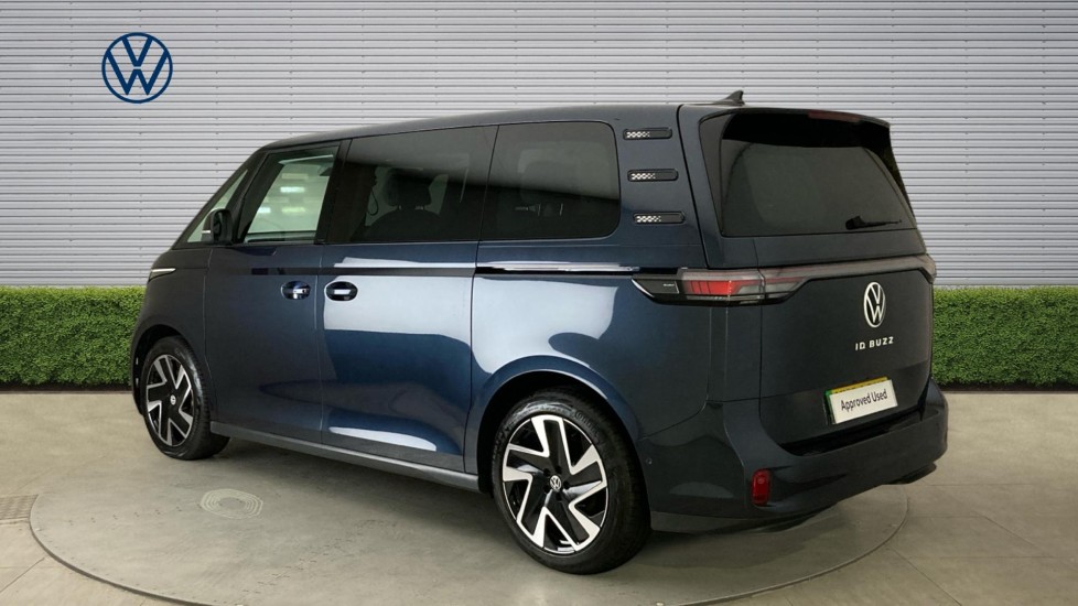 Volkswagen ID. Buzz 150kW Style Pro 77kWh 5dr Auto Electric Estate - Image 3