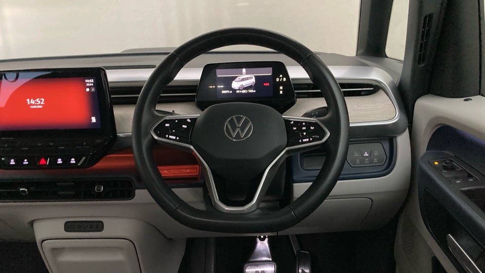 Volkswagen ID. Buzz 150kW Style Pro 77kWh 5dr Auto Electric Estate - Image 10