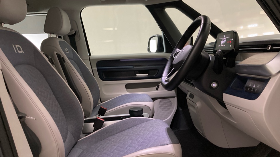 Volkswagen ID. Buzz 150kW Style Pro 77kWh 5dr Auto Electric Estate - Image 15