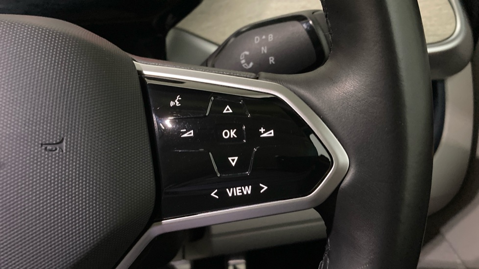 Volkswagen ID. Buzz 150kW Style Pro 77kWh 5dr Auto Electric Estate - Image 18